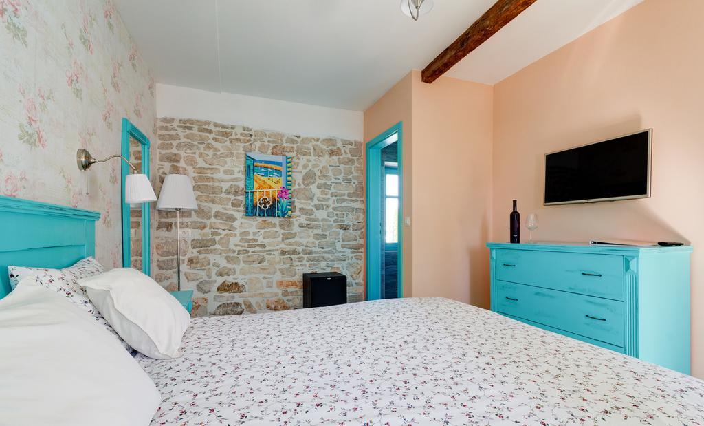 Heritage Hotel Chersin Фажана Екстер'єр фото